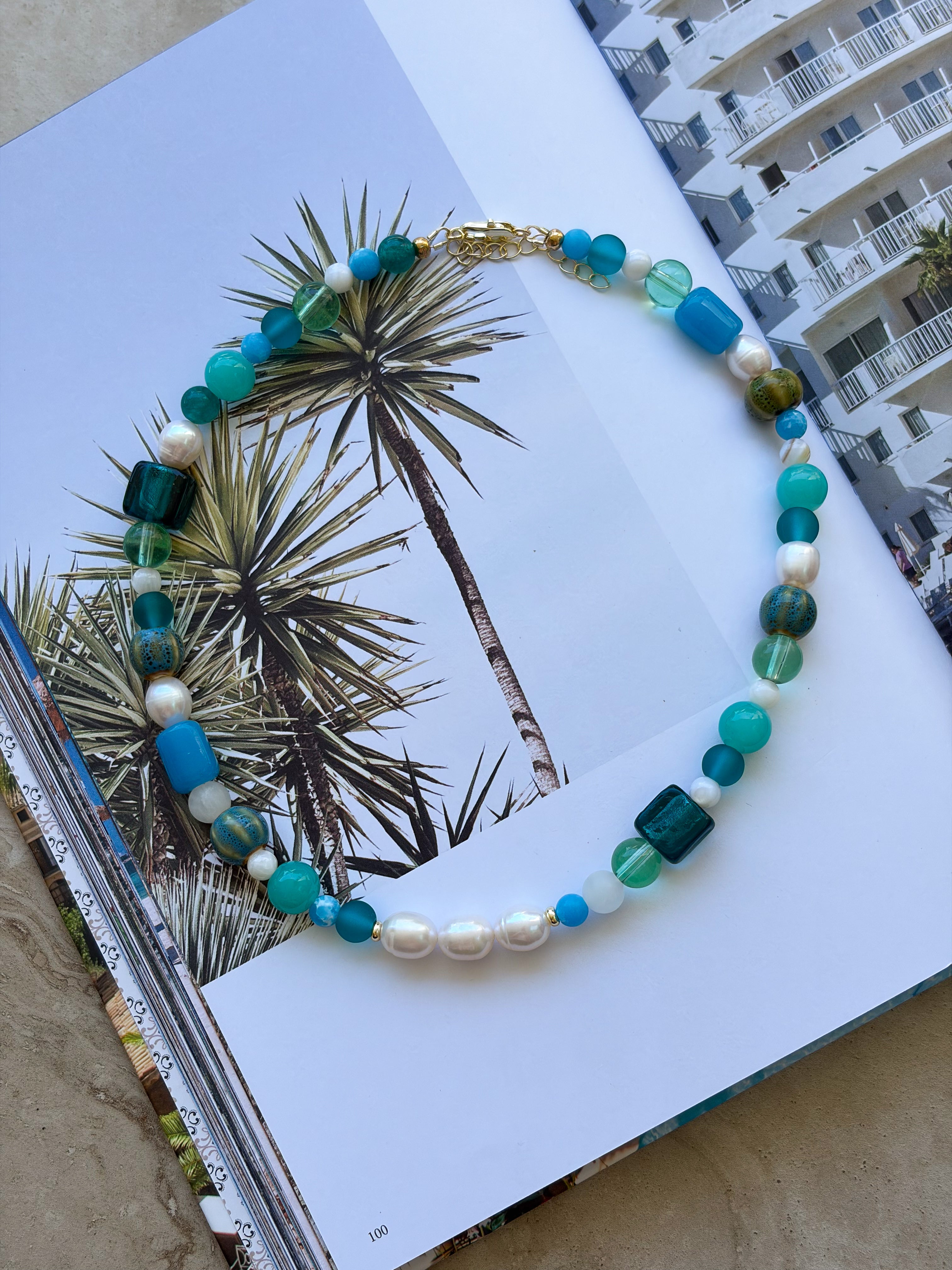 Teal bay