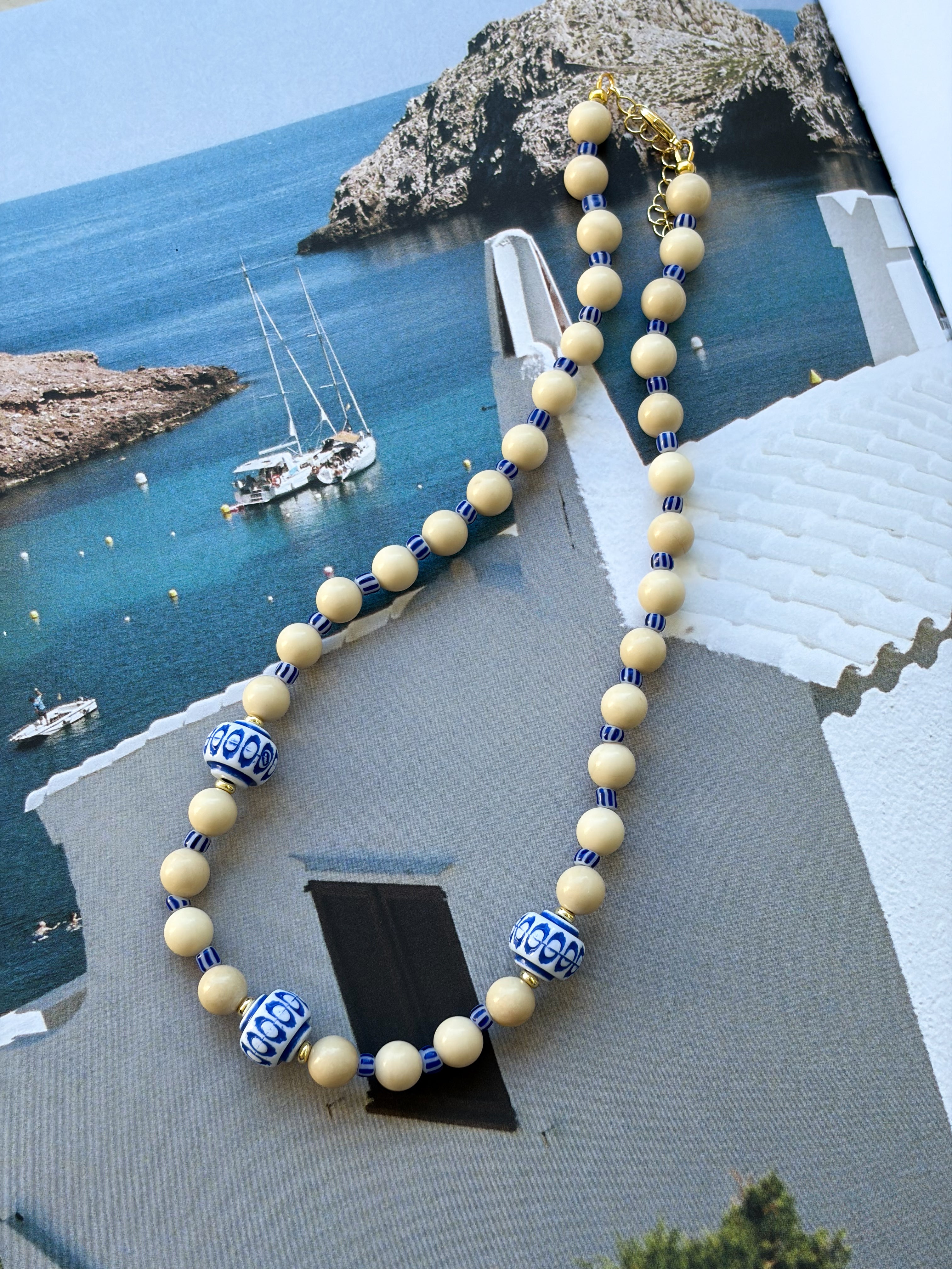 Paros